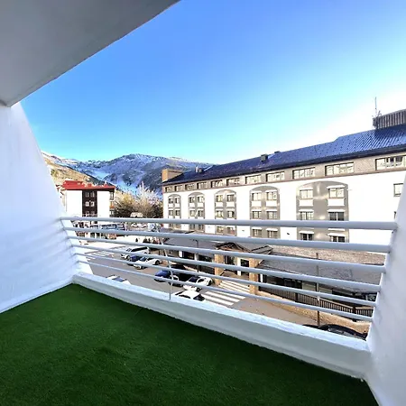 Plaza Pradollano Edificio Montblanc Apartment Sierra Nevada Exterior photo